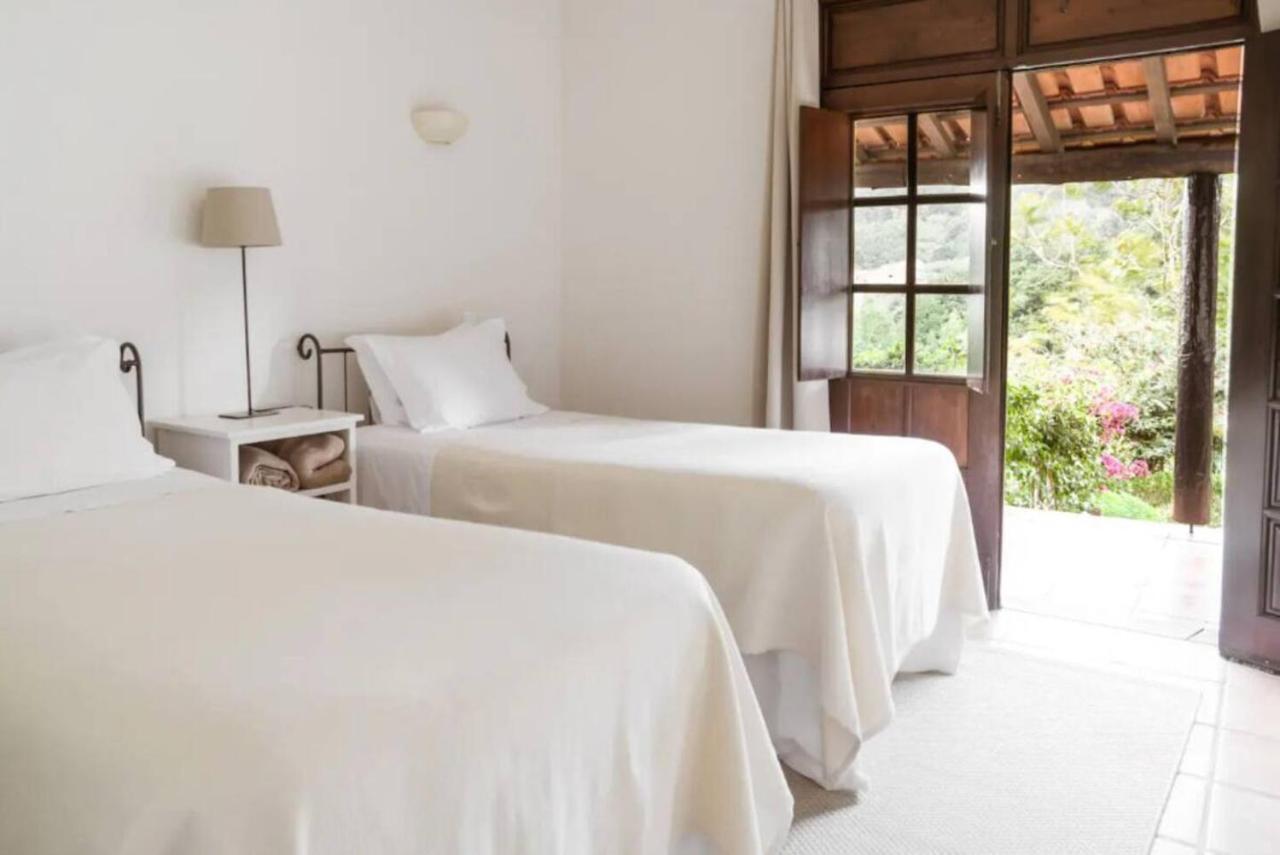 Casas De Campo Do Pomar B&B - Self Check-In Сантана Екстериор снимка
