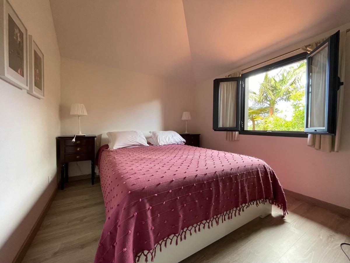 Casas De Campo Do Pomar B&B - Self Check-In Сантана Екстериор снимка