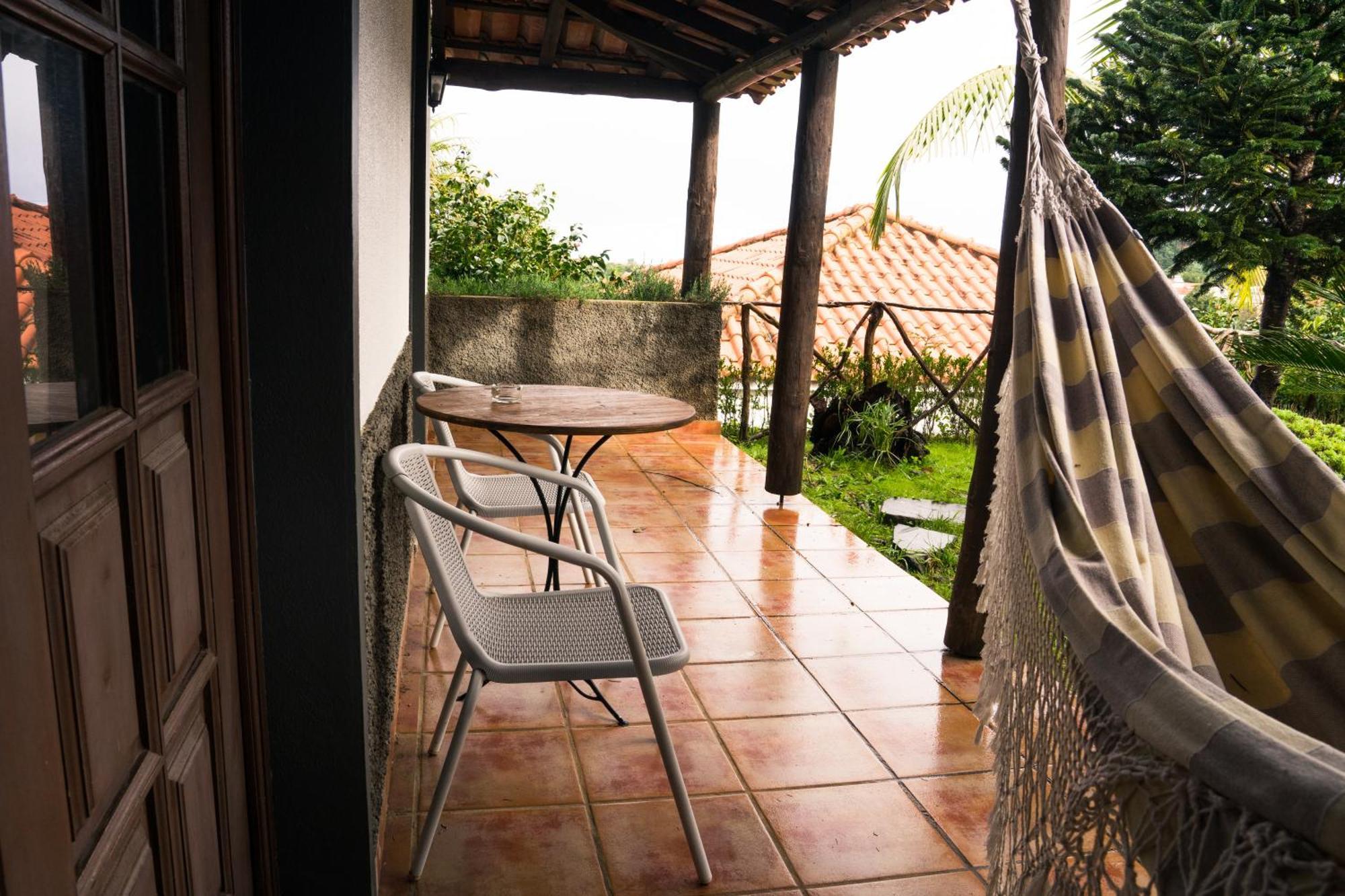 Casas De Campo Do Pomar B&B - Self Check-In Сантана Стая снимка