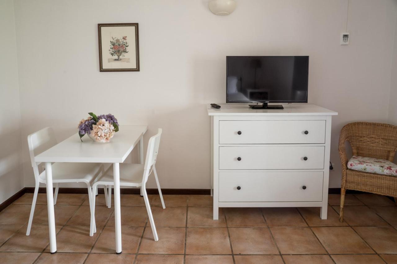 Casas De Campo Do Pomar B&B - Self Check-In Сантана Екстериор снимка