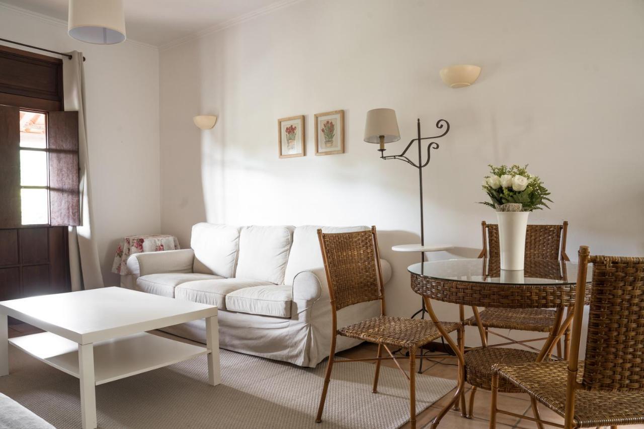 Casas De Campo Do Pomar B&B - Self Check-In Сантана Екстериор снимка